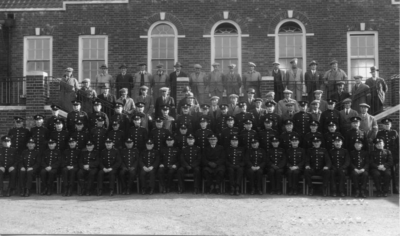 NORFOLK CONSTABULARY SPECIAL CONSTABLES, CROMER
Photo dated 1941 at Cromer Police Station.
Photo by: H.H.Tansley, Burlington Studios, Sheringham.
