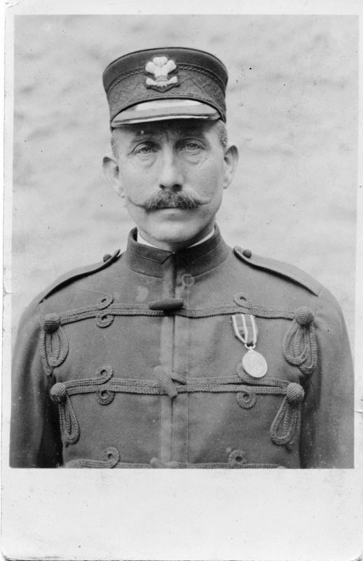 WELSH POLICE OFFICER
Nice bullion badge, but no info re photographer.
Posted 24/July/1913 from Glasgow.
Wearing 1911 Coronation Medal.
Could be Merionethshire or Montgomery.
