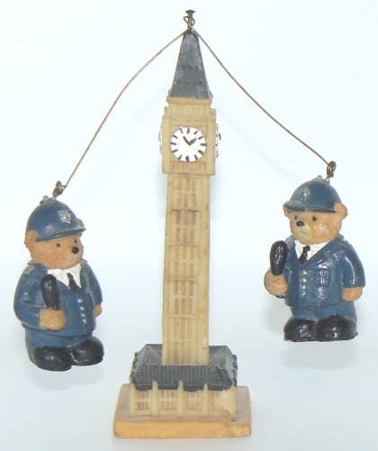 Big Ben and two PC Teddy Bears (Ref 877)